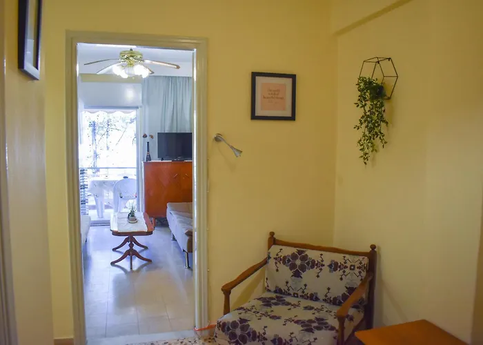 Sunny House 24 Апартаменты Неа-Перамос