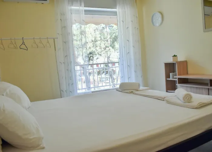 Апартаменты Sunny House 24 *