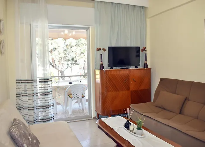 Апартаменты Sunny House 24