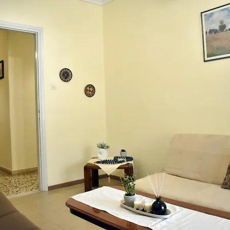 Sunny House 24 *